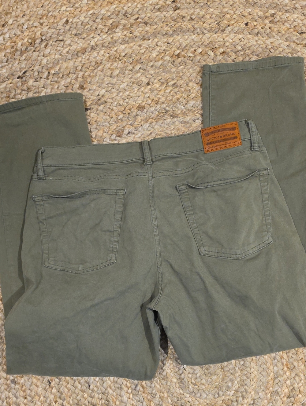Lucky Brand Men's Olive Straight Jeans